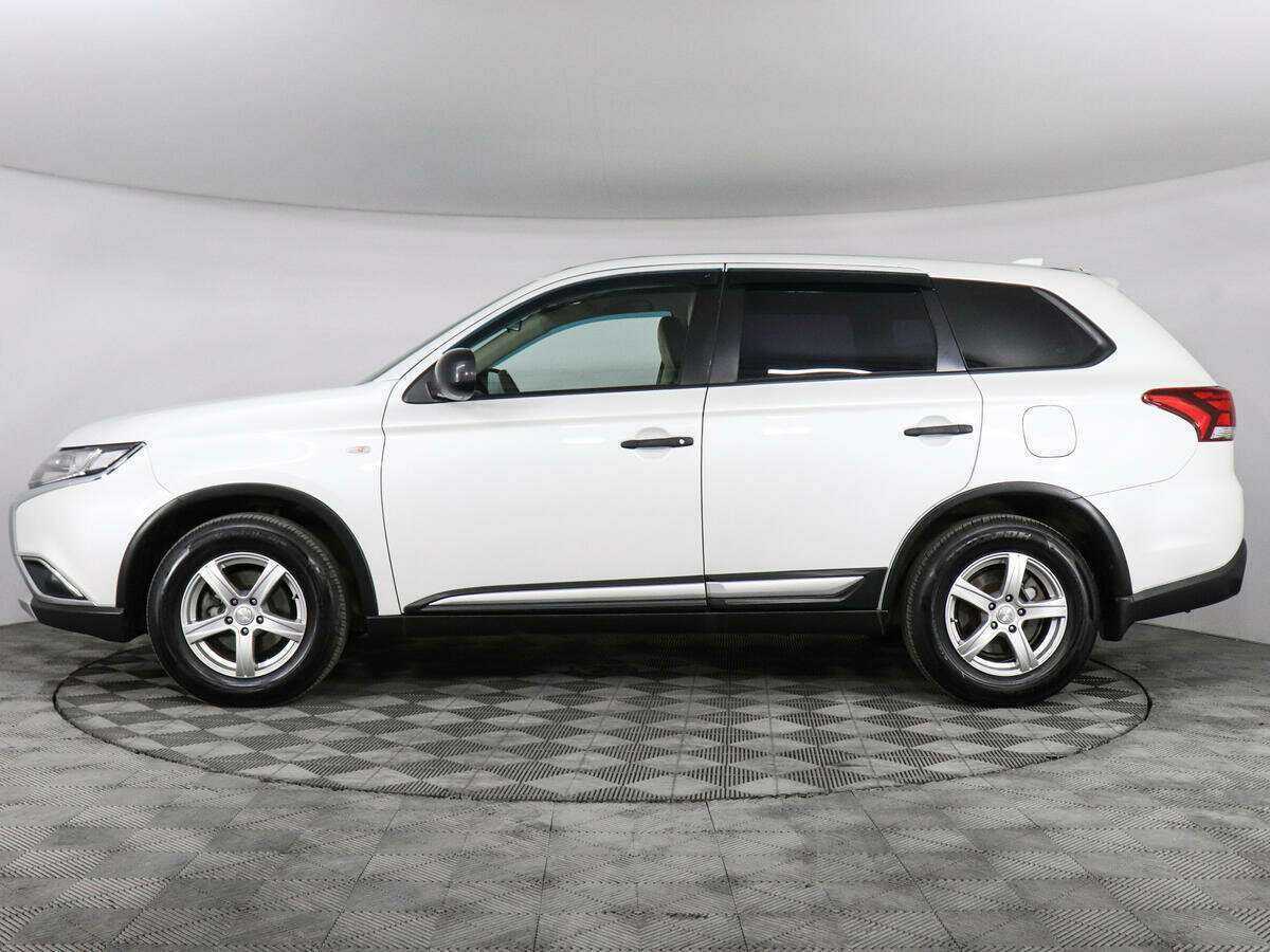 Mitsubishi Outlander б/у, 2017, Вариатор. Фото: #7