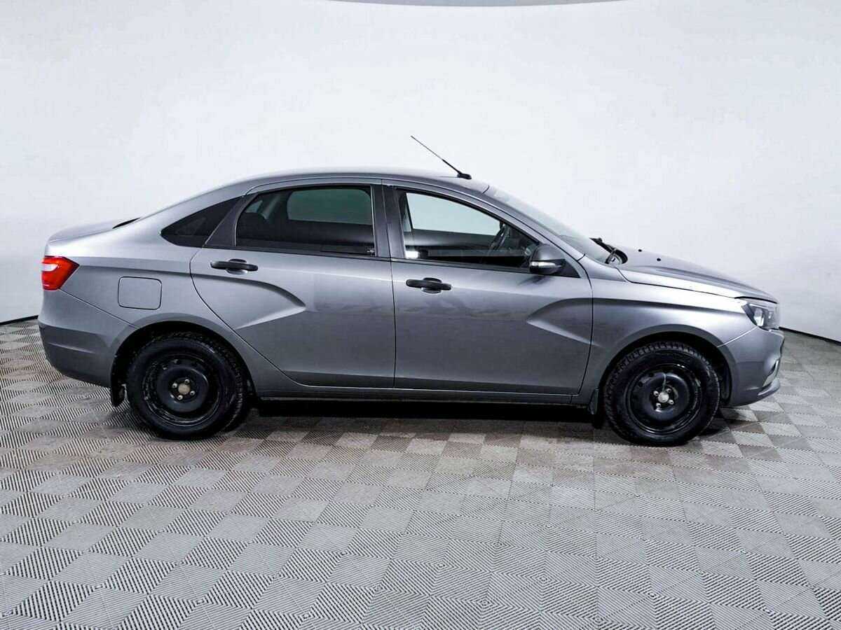 Lada (ВАЗ) Vesta б/у, 2017, Механическая. Фото: #3
