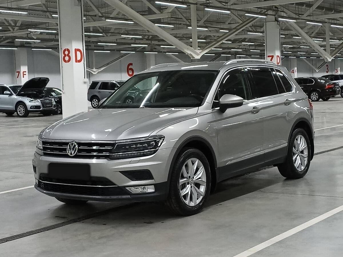 Volkswagen Tiguan б/у, 2017, Роботизированная. Фото: #0