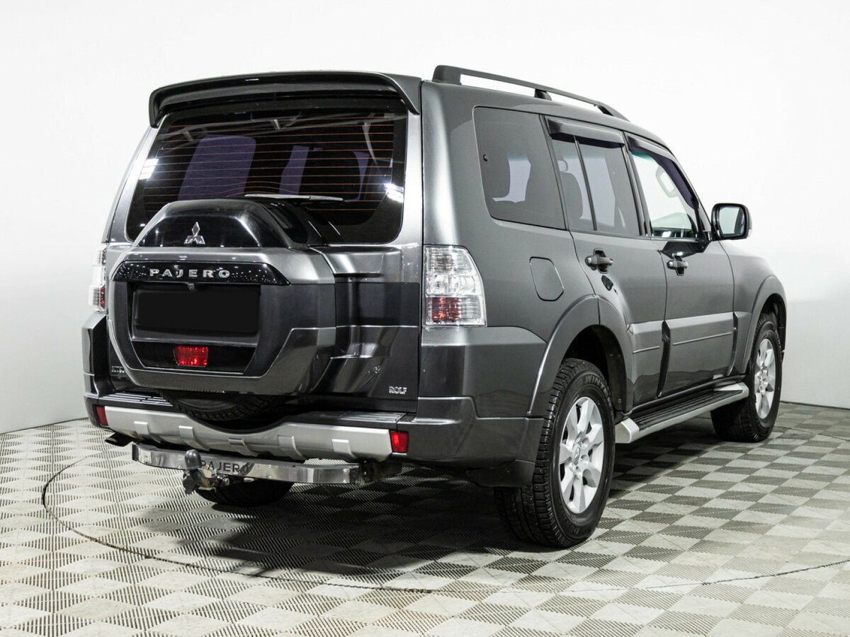 Mitsubishi Pajero б/у, 2015, Автоматическая. Фото: #3