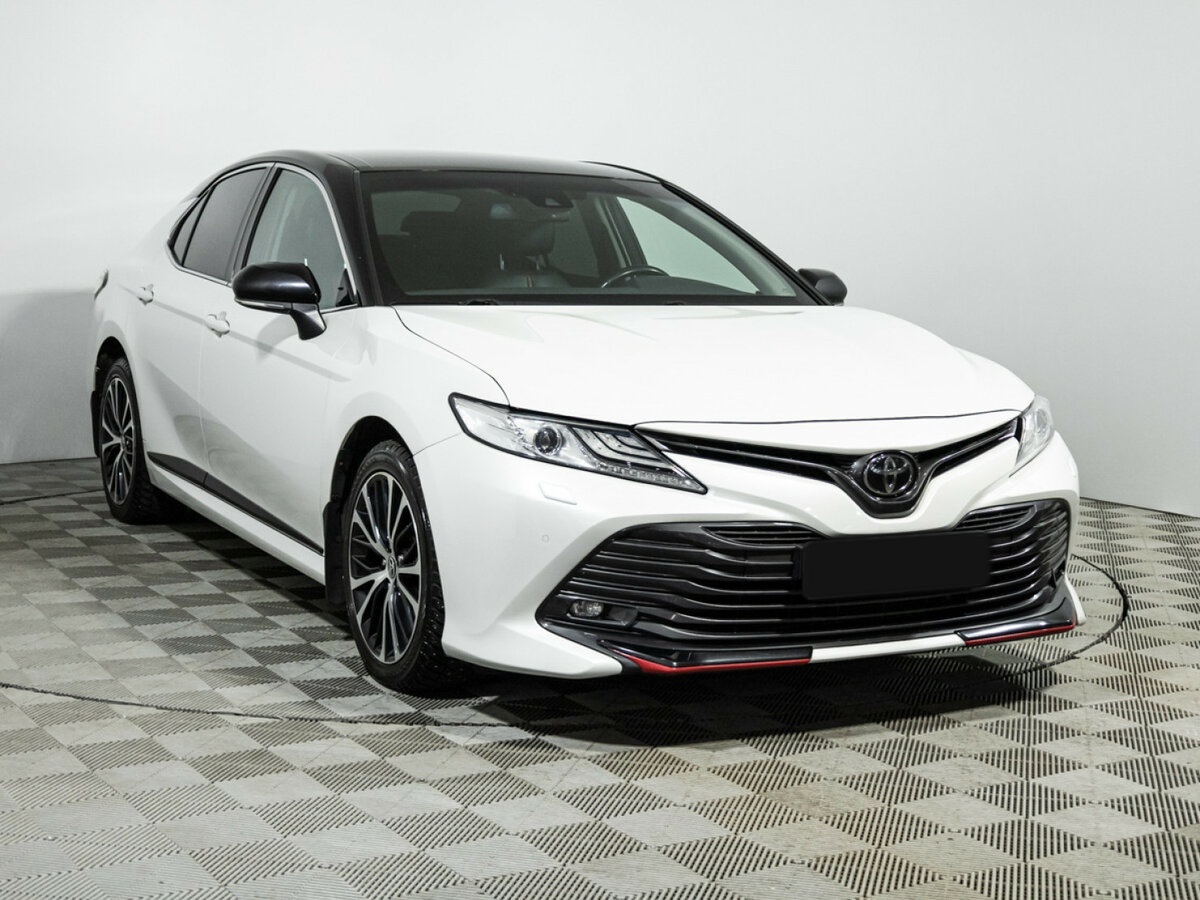 Toyota Camry б/у, 2020, Автоматическая. Фото: #2