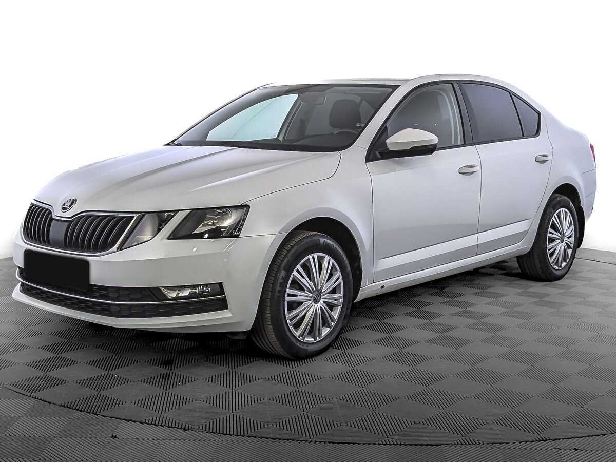 Skoda Octavia б/у, 2020, Роботизированная. Посмотреть фото