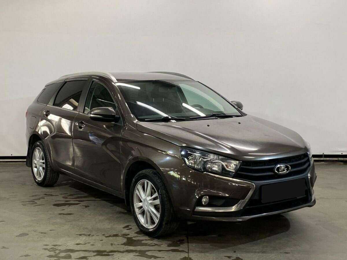 Lada (ВАЗ) Vesta б/у, 2018, Механическая. Фото: #2
