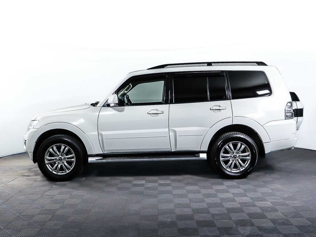 Mitsubishi Pajero б/у, 2014, Автоматическая. Фото: #5