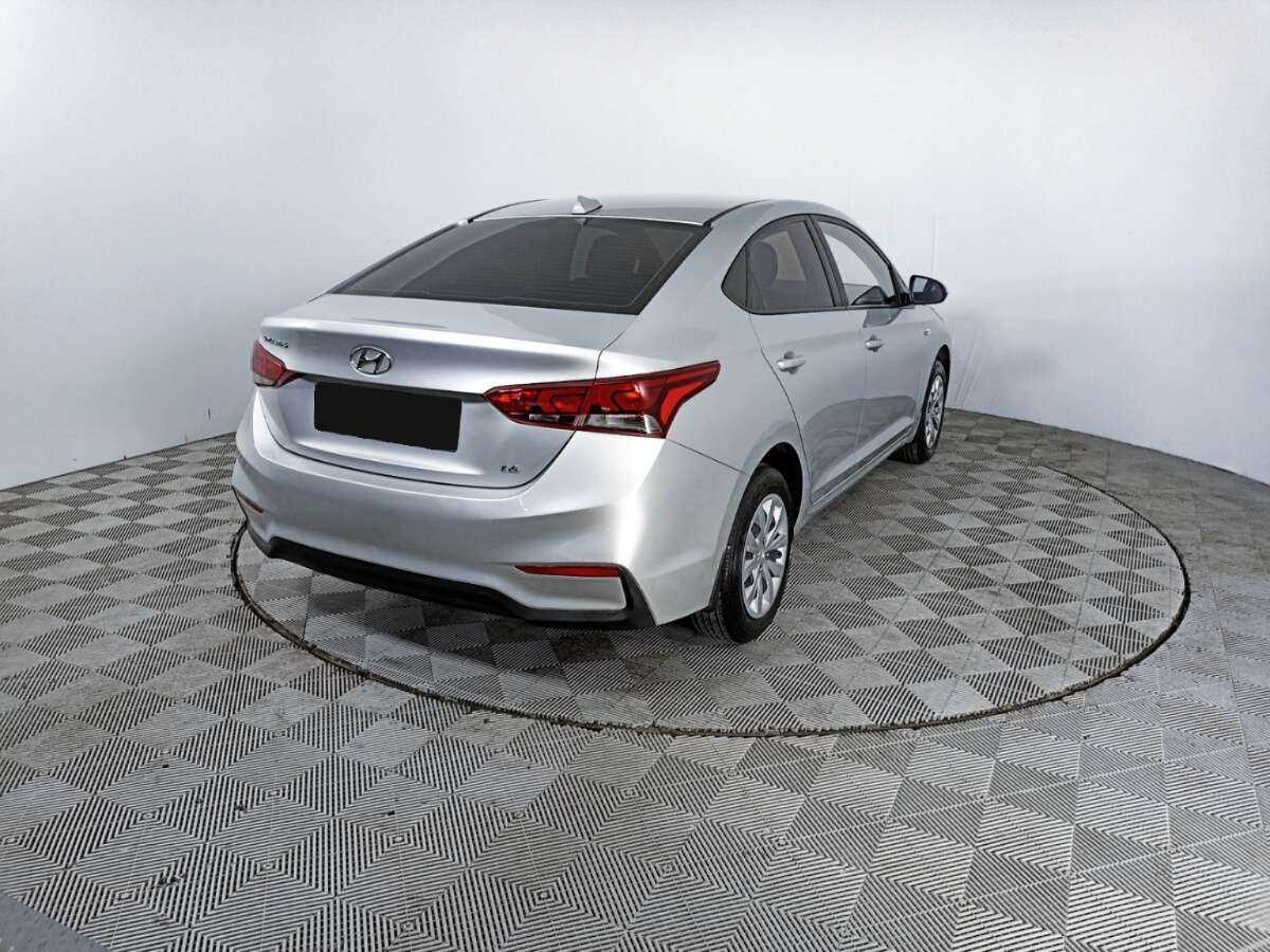 Hyundai Solaris б/у, 2017, Автоматическая. Фото: #4
