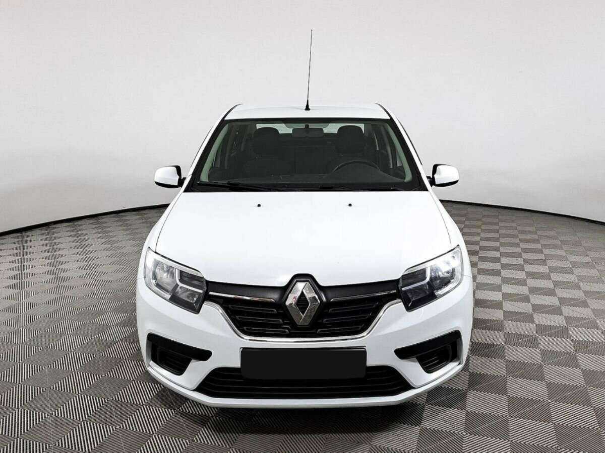 Renault Logan б/у, 2021, Механическая. Фото: #1