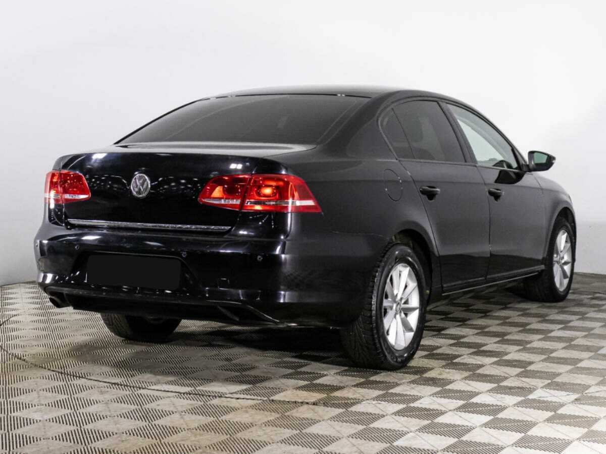 Volkswagen Passat б/у, 2013, Механическая. Фото: #4