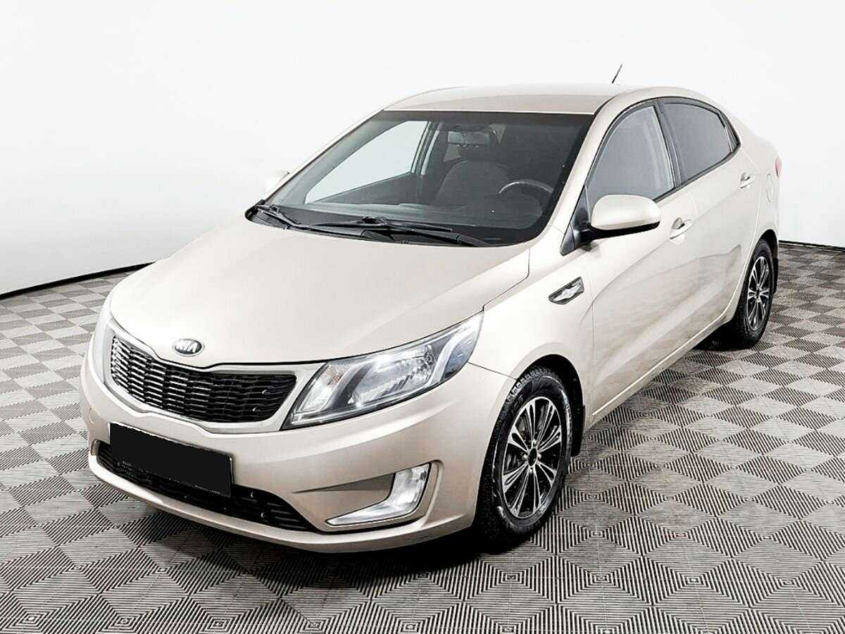 Kia Rio б/у, 2013, Механическая. Посмотреть фото