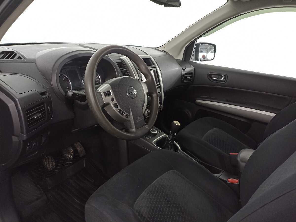 Nissan X-Trail б/у, 2014, Механическая. Фото: #15
