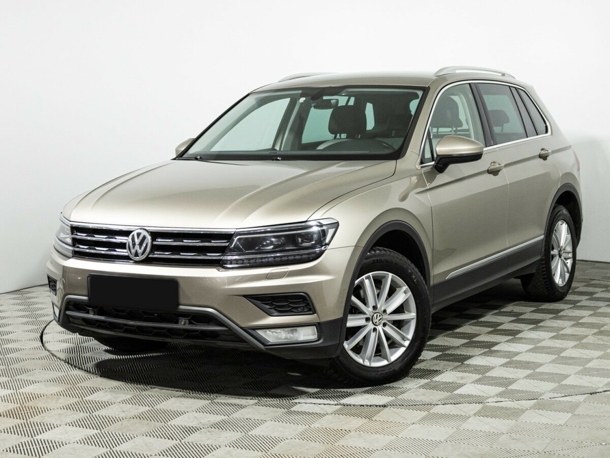 Volkswagen Tiguan б/у, 2017, Роботизированная. Посмотреть фото