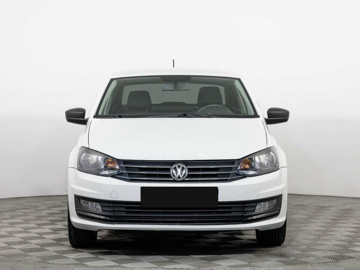Volkswagen Polo б/у, 2015, Механическая. Фото: #0