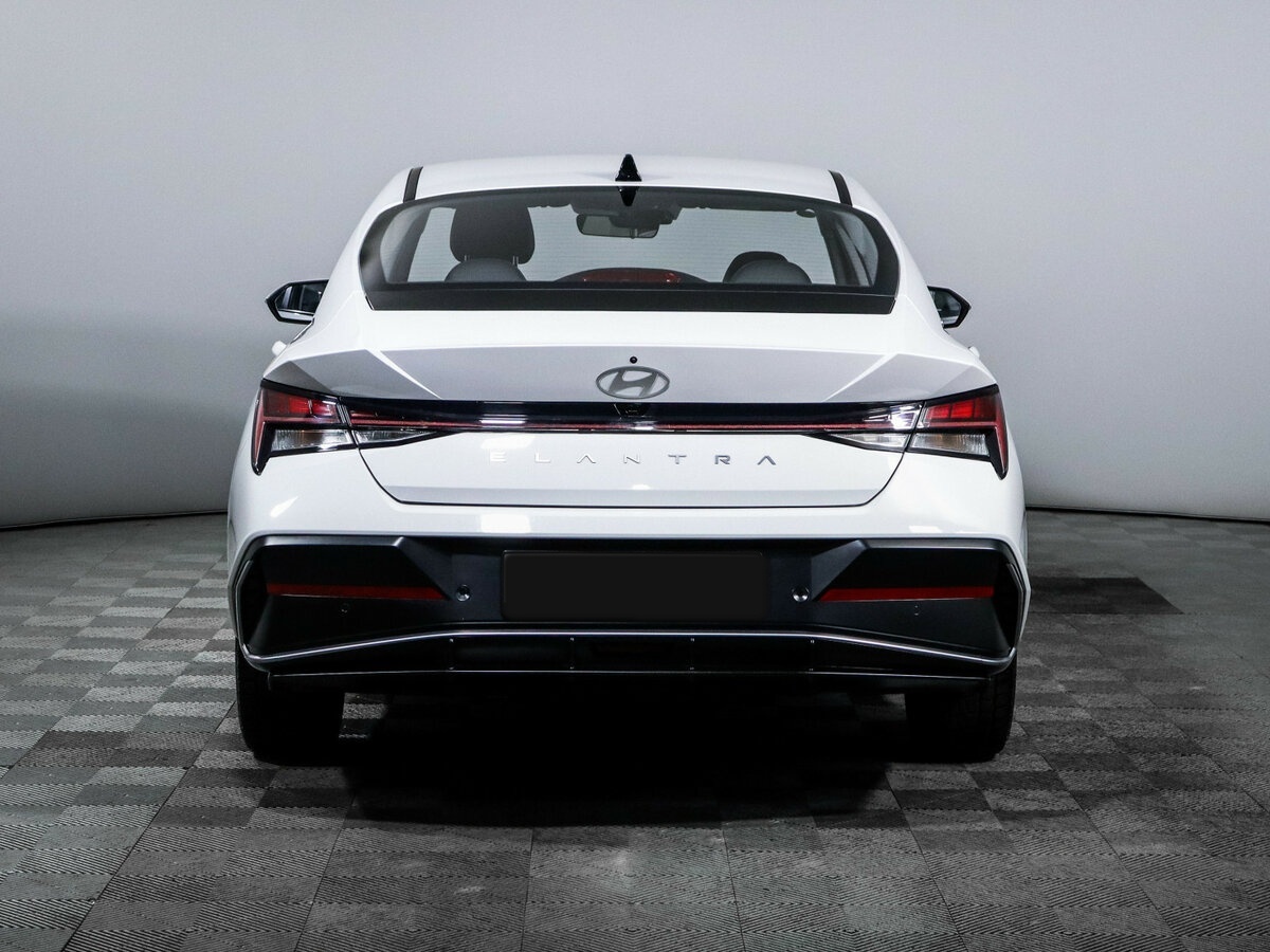 Hyundai Elantra б/у, 2023, Вариатор. Фото: #5