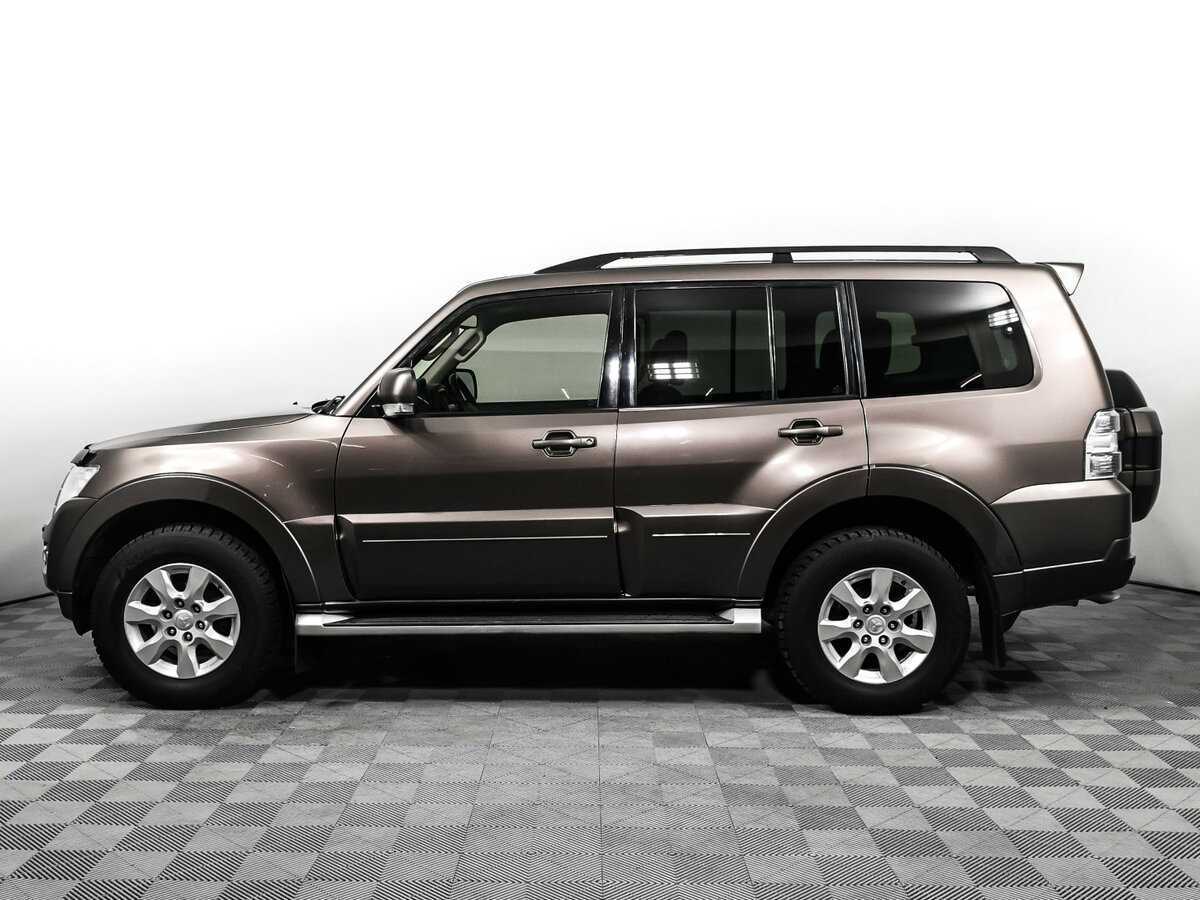 Mitsubishi Pajero б/у, 2015, Автоматическая. Фото: #7