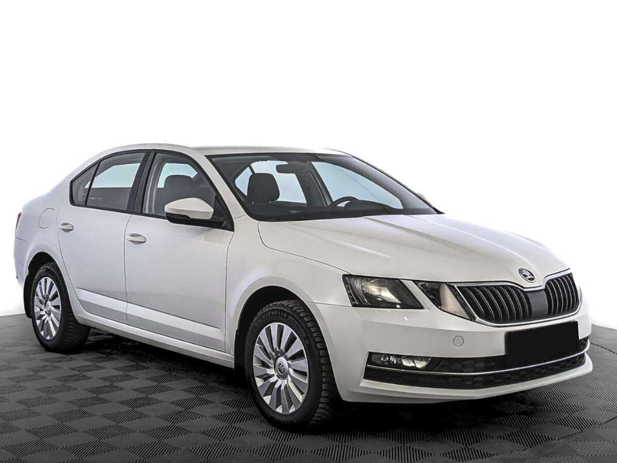 Skoda Octavia б/у, 2020, Роботизированная. Фото: #2