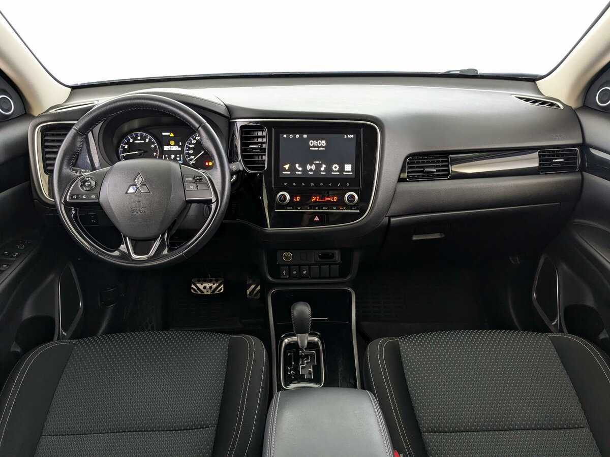 Mitsubishi Outlander б/у, 2022, Вариатор. Фото: #16