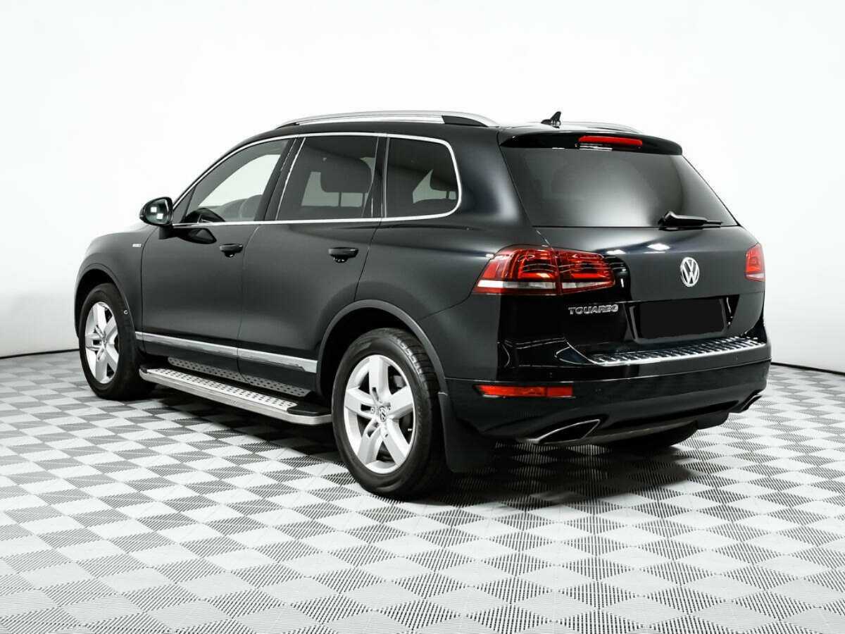 Volkswagen Touareg б/у, 2014, Автоматическая. Фото: #6