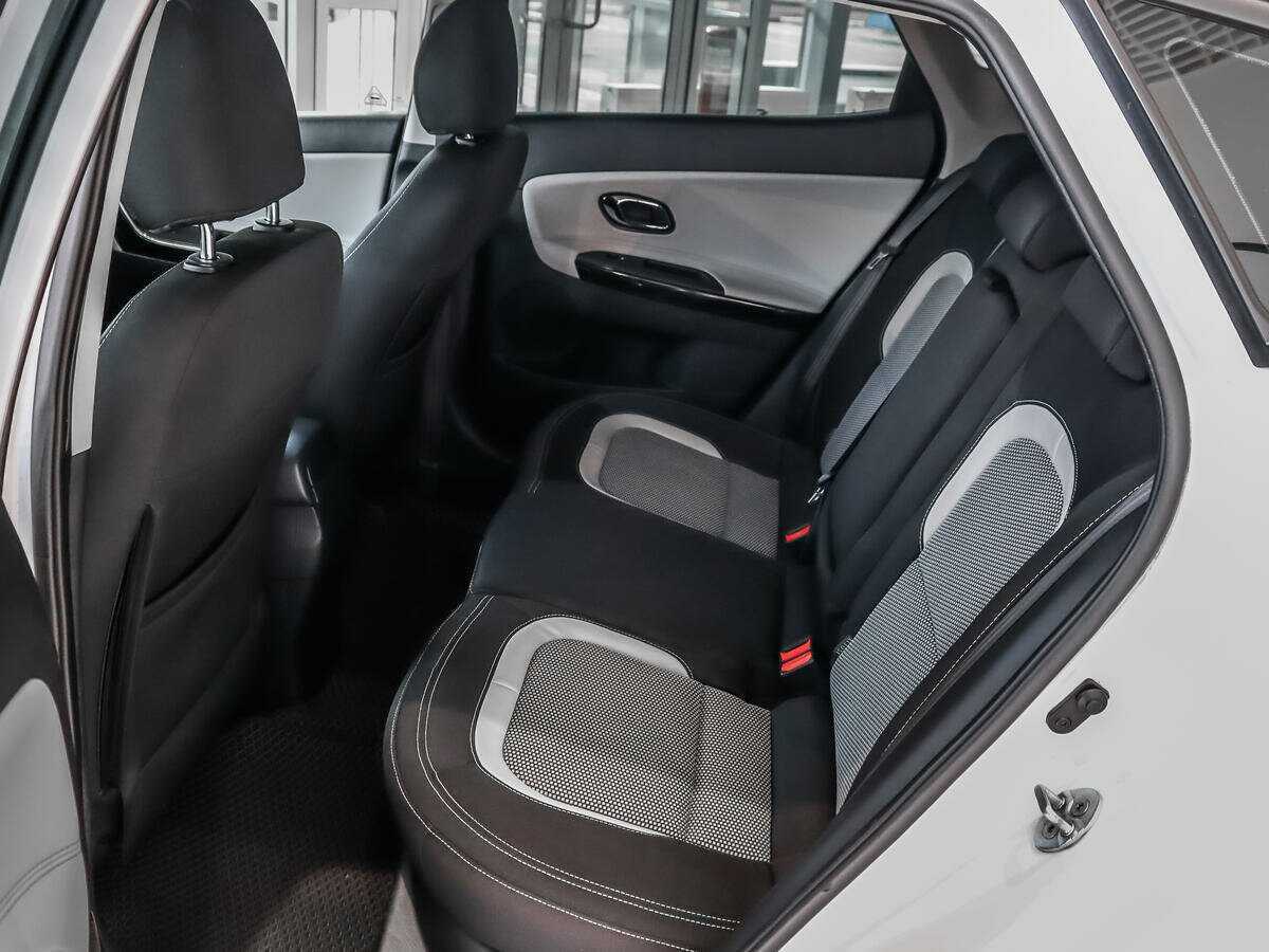 Kia Ceed б/у, 2013, Автоматическая. Фото: #9