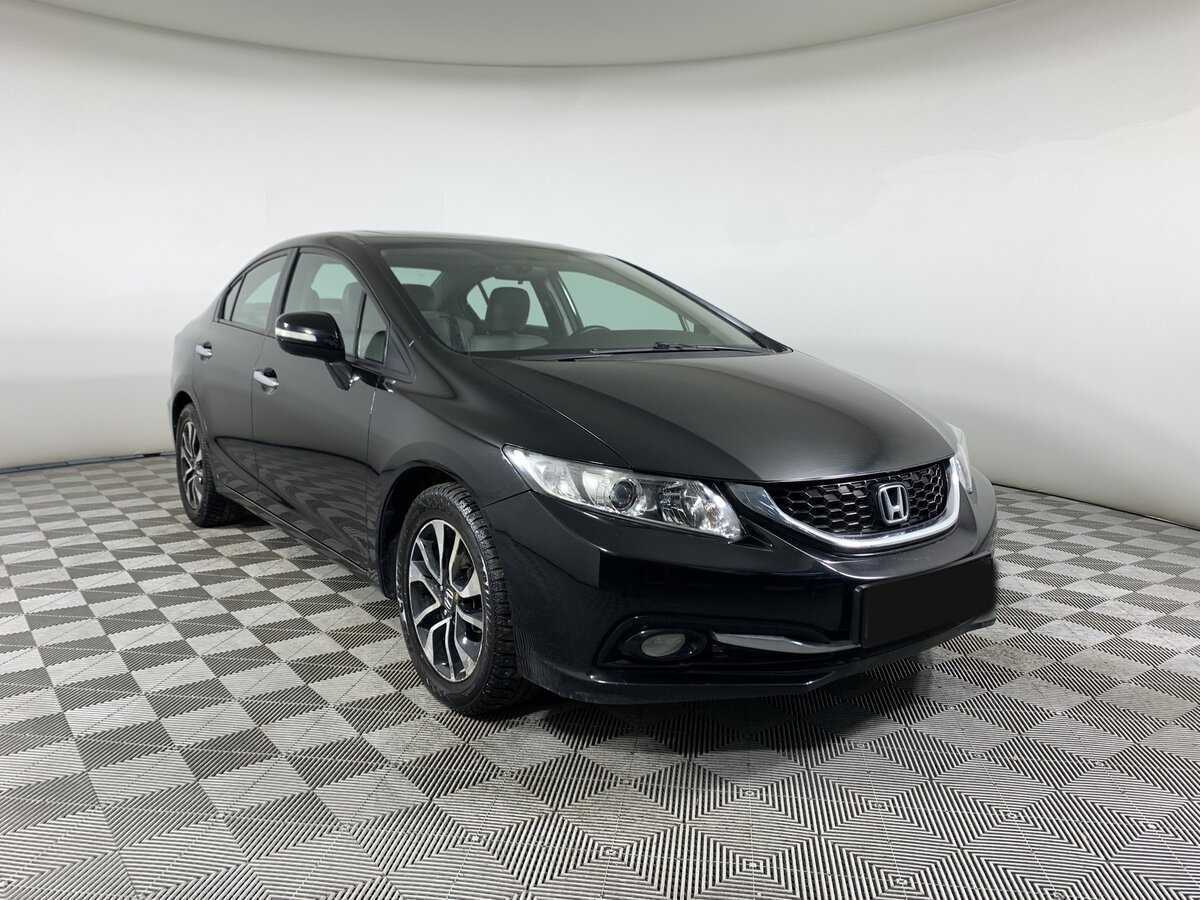 Honda Civic б/у, 2013, Автоматическая. Фото: #2