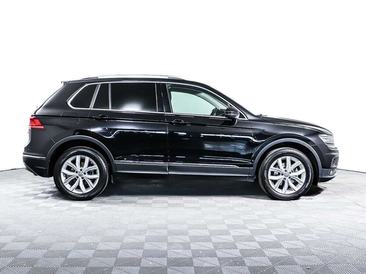 Volkswagen Tiguan б/у, 2018, Роботизированная. Фото: #3
