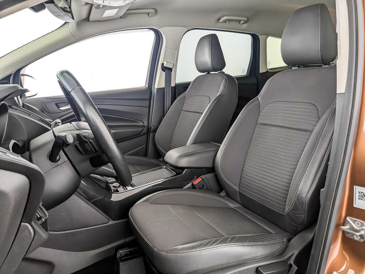 Ford Kuga б/у, 2018, Автоматическая. Фото: #19