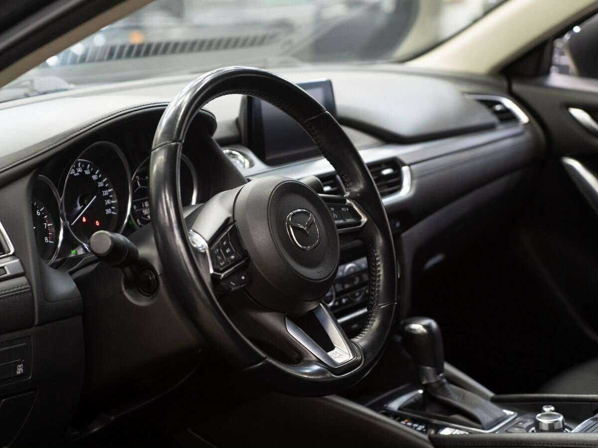 Mazda 6 б/у, 2017, Автоматическая. Фото: #4