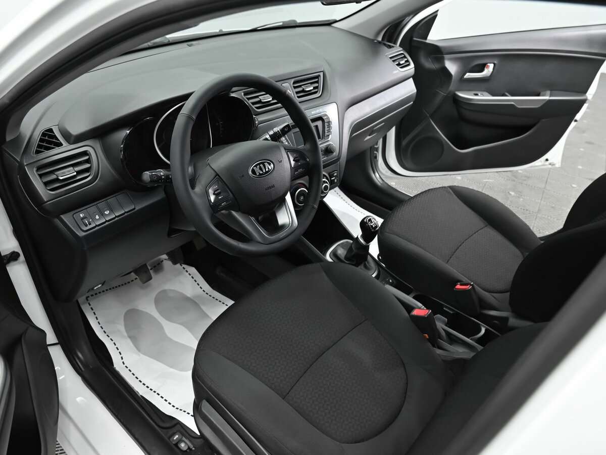 Kia Rio б/у, 2013, Механическая. Фото: #7