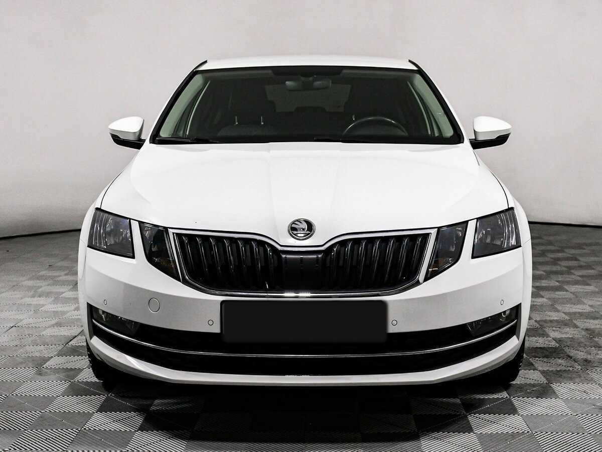 Skoda Octavia б/у, 2019, Роботизированная. Фото: #1