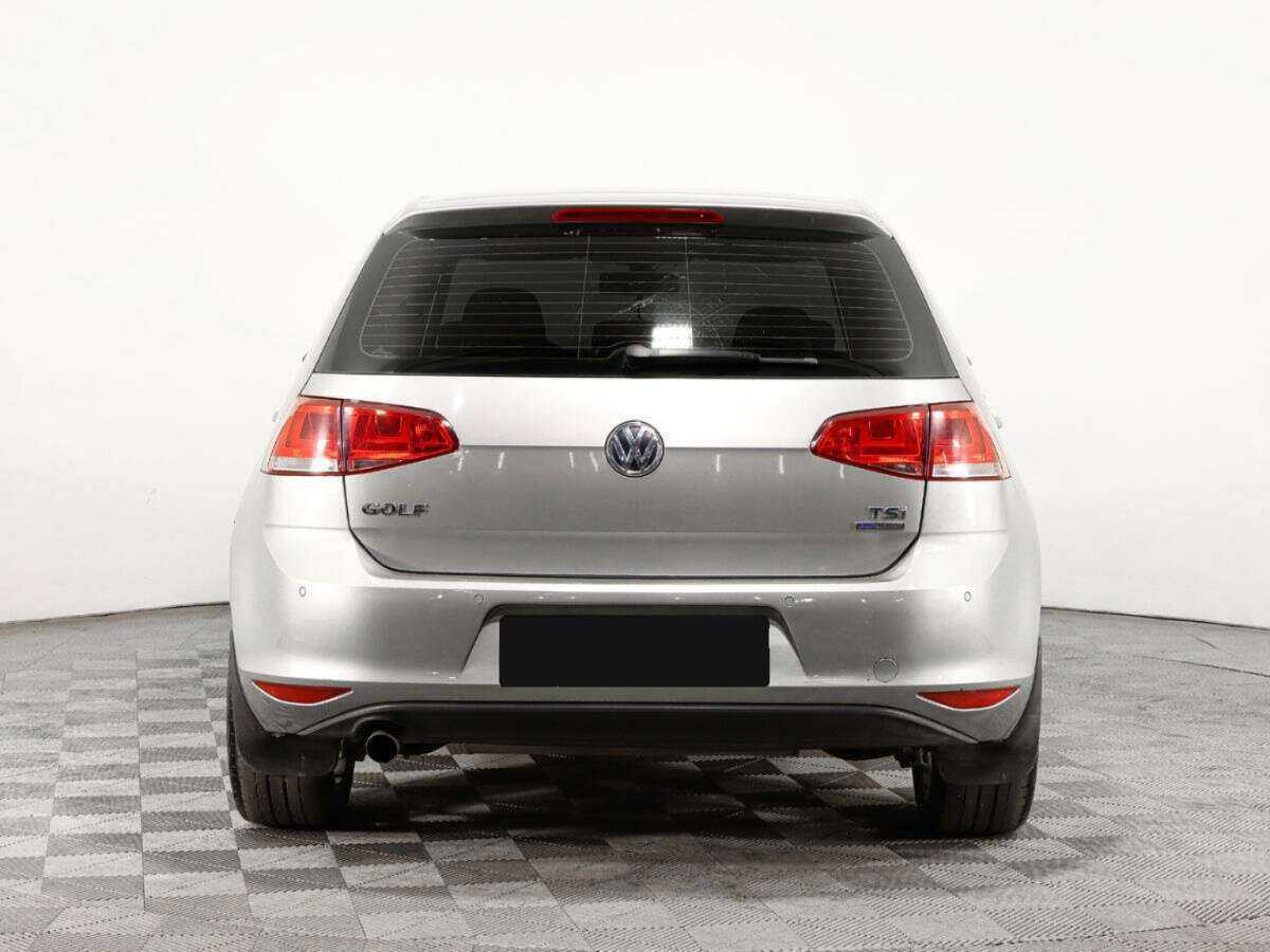 Volkswagen Golf б/у, 2013, Механическая. Фото: #4