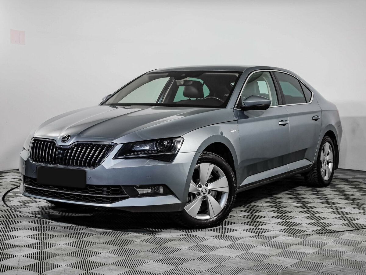 Skoda Superb б/у, 2016, Роботизированная. Посмотреть фото
