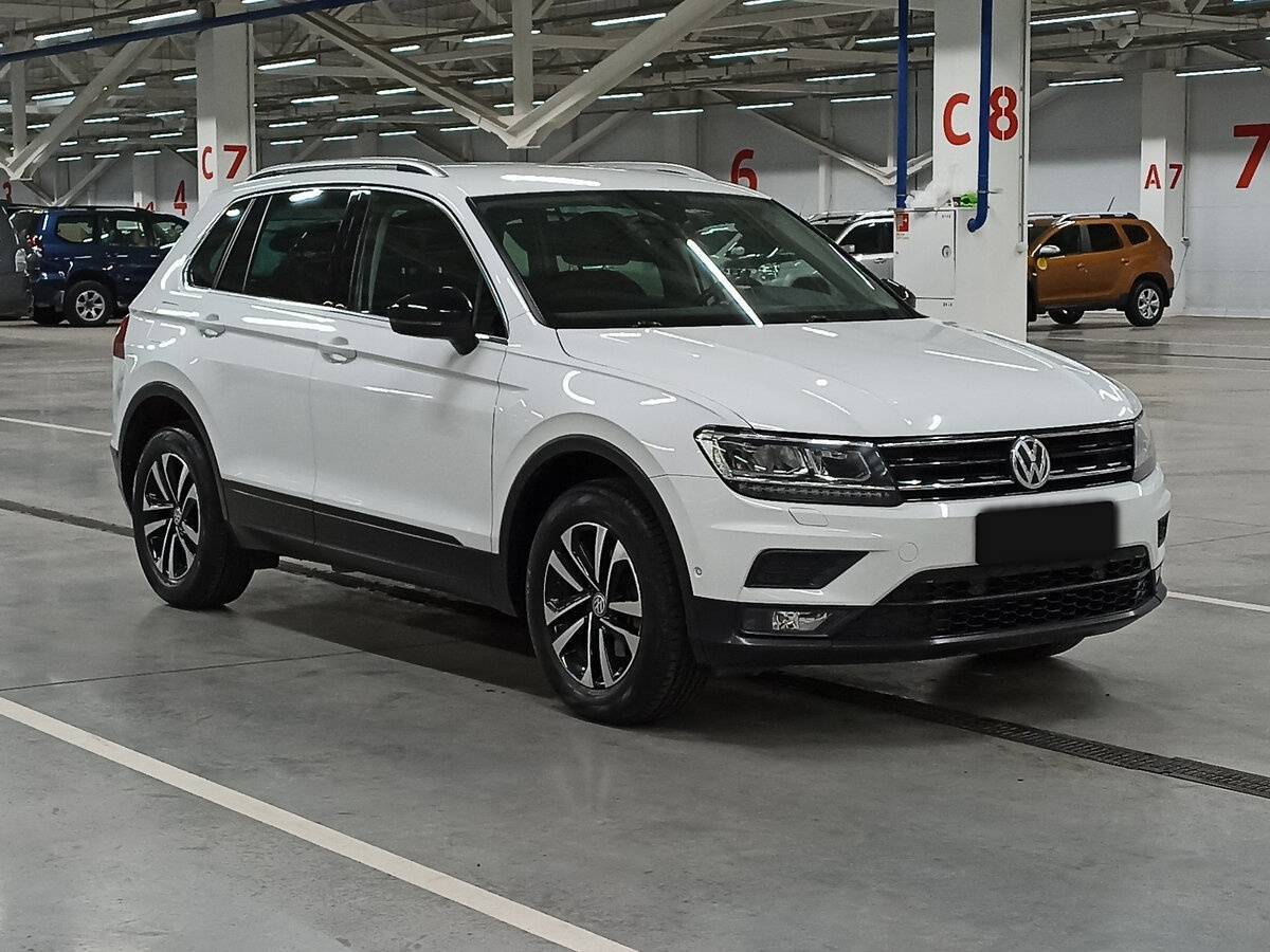 Volkswagen Tiguan б/у, 2019, Роботизированная. Фото: #2