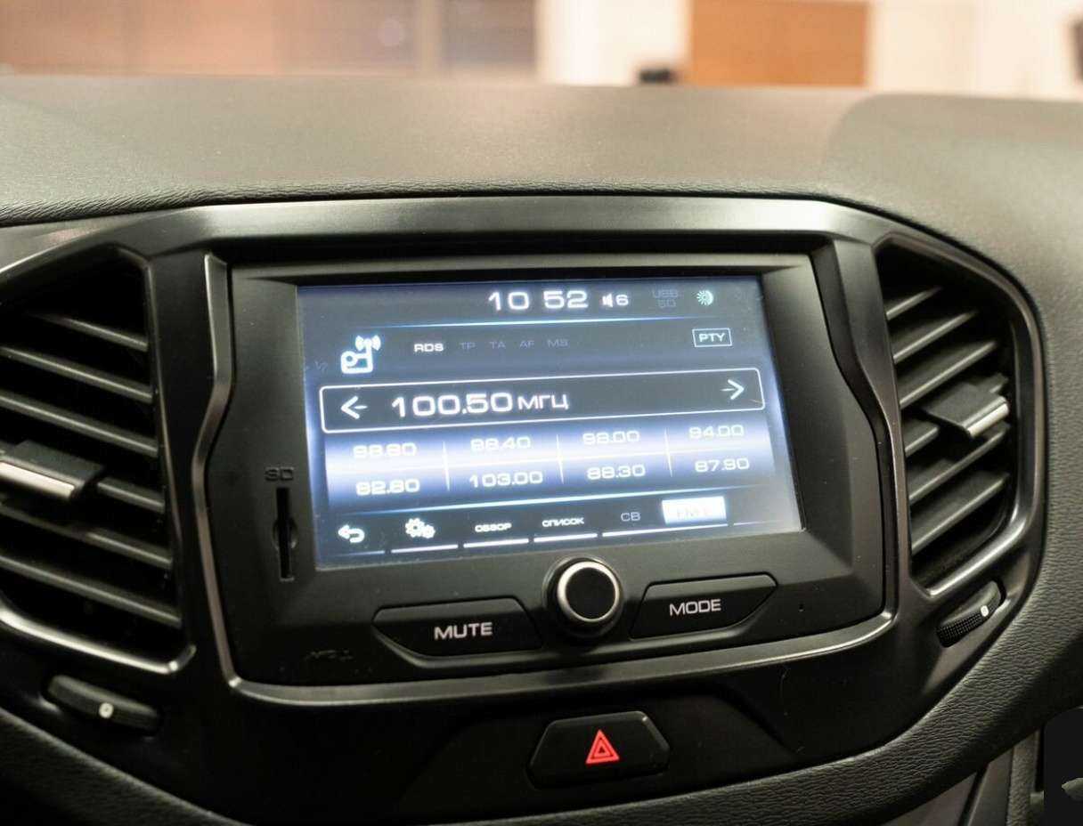 Lada (ВАЗ) Vesta б/у, 2021, Механическая. Фото: #9