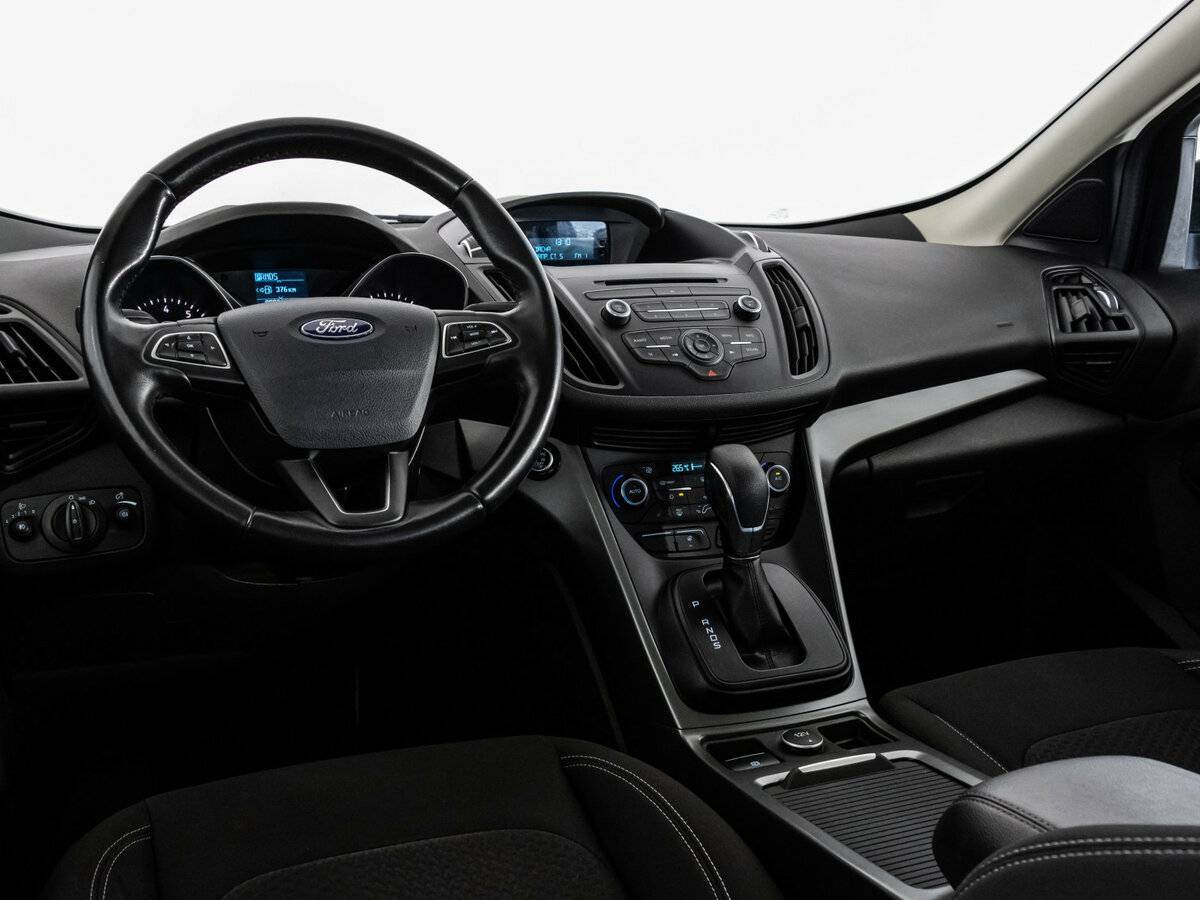 Ford Kuga б/у, 2017, Автоматическая. Фото: #8