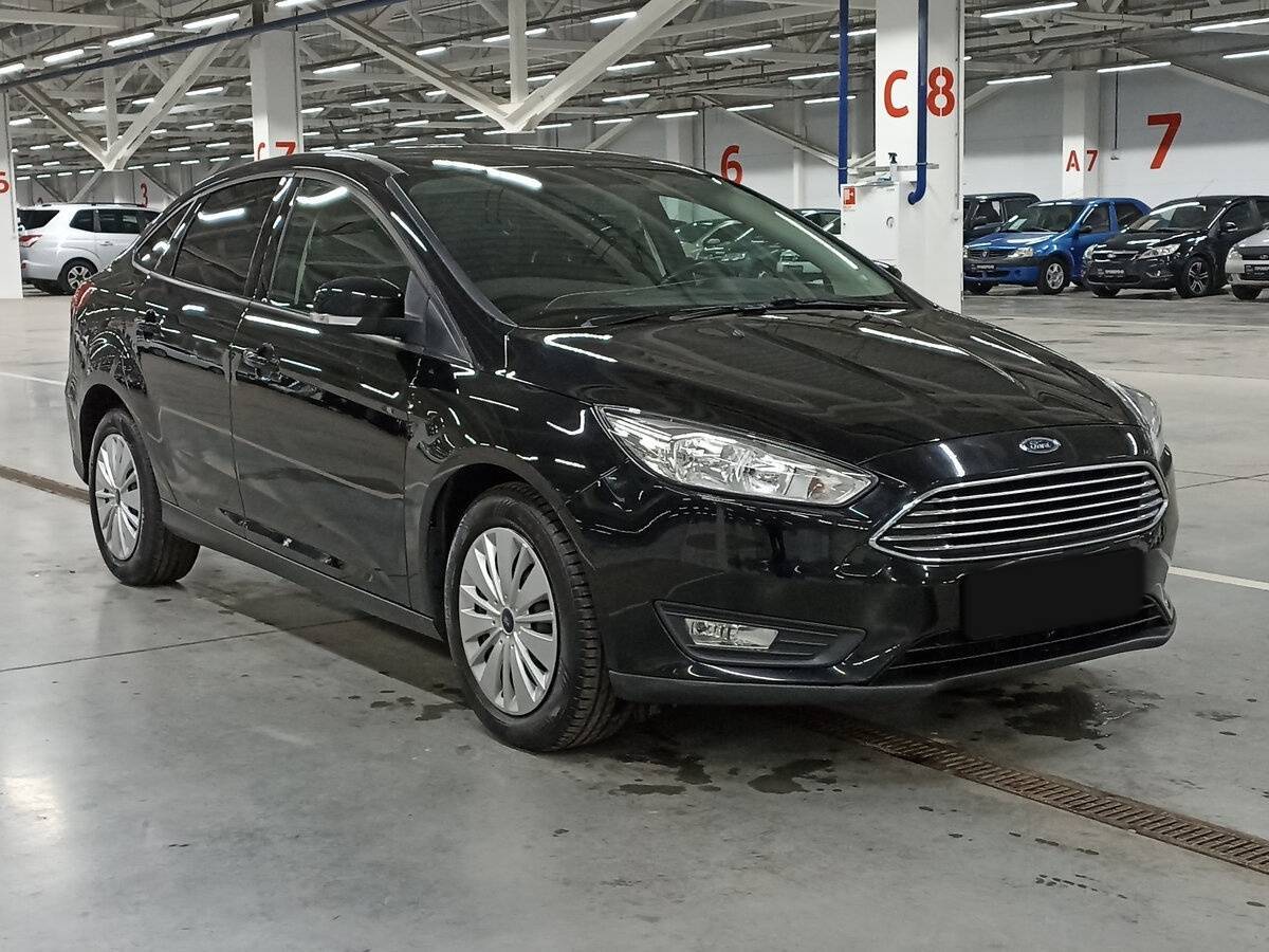 Ford Focus б/у, 2019, Механическая. Фото: #2