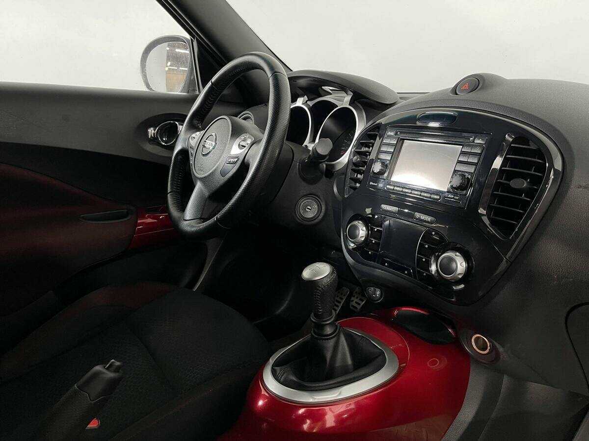 Nissan Juke б/у, 2012, Механическая. Фото: #8