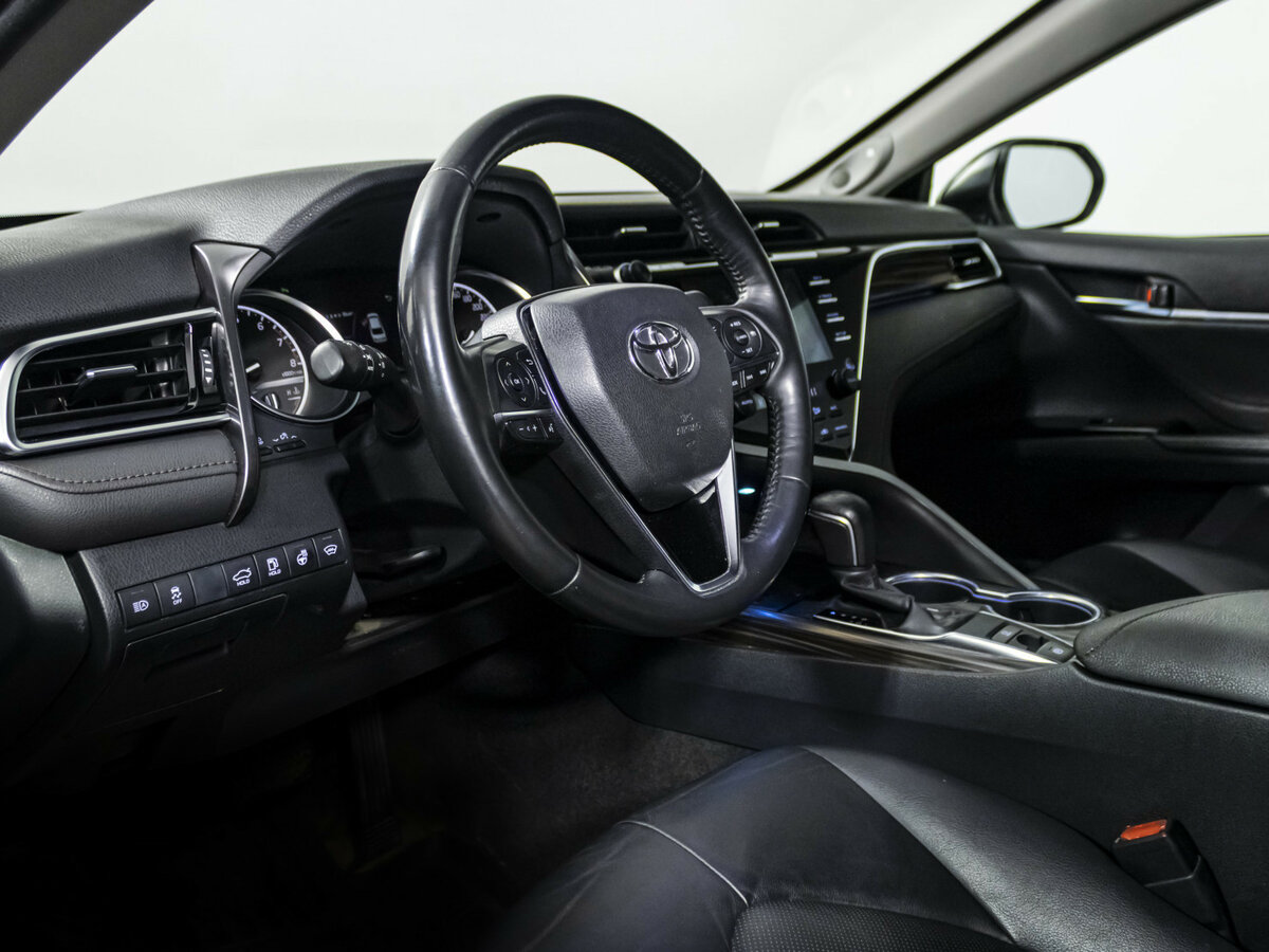 Toyota Camry б/у, 2019, Автоматическая. Фото: #8