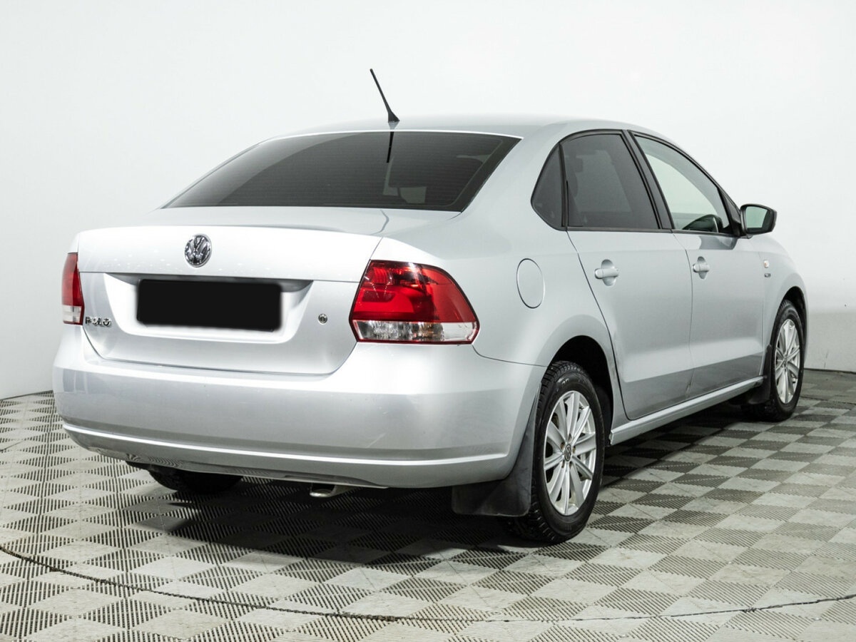 Volkswagen Polo б/у, 2013, Механическая. Фото: #4