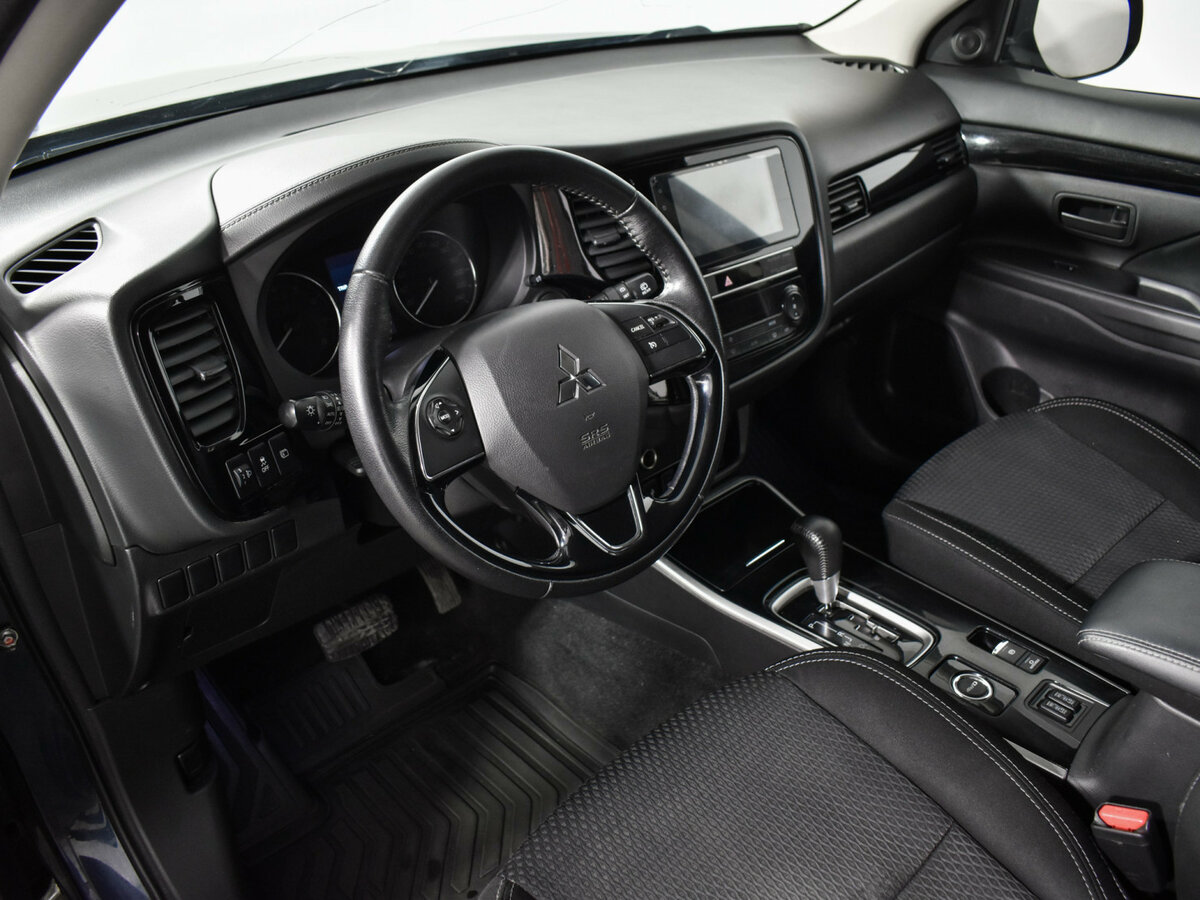 Mitsubishi Outlander б/у, 2019, Вариатор. Фото: #8