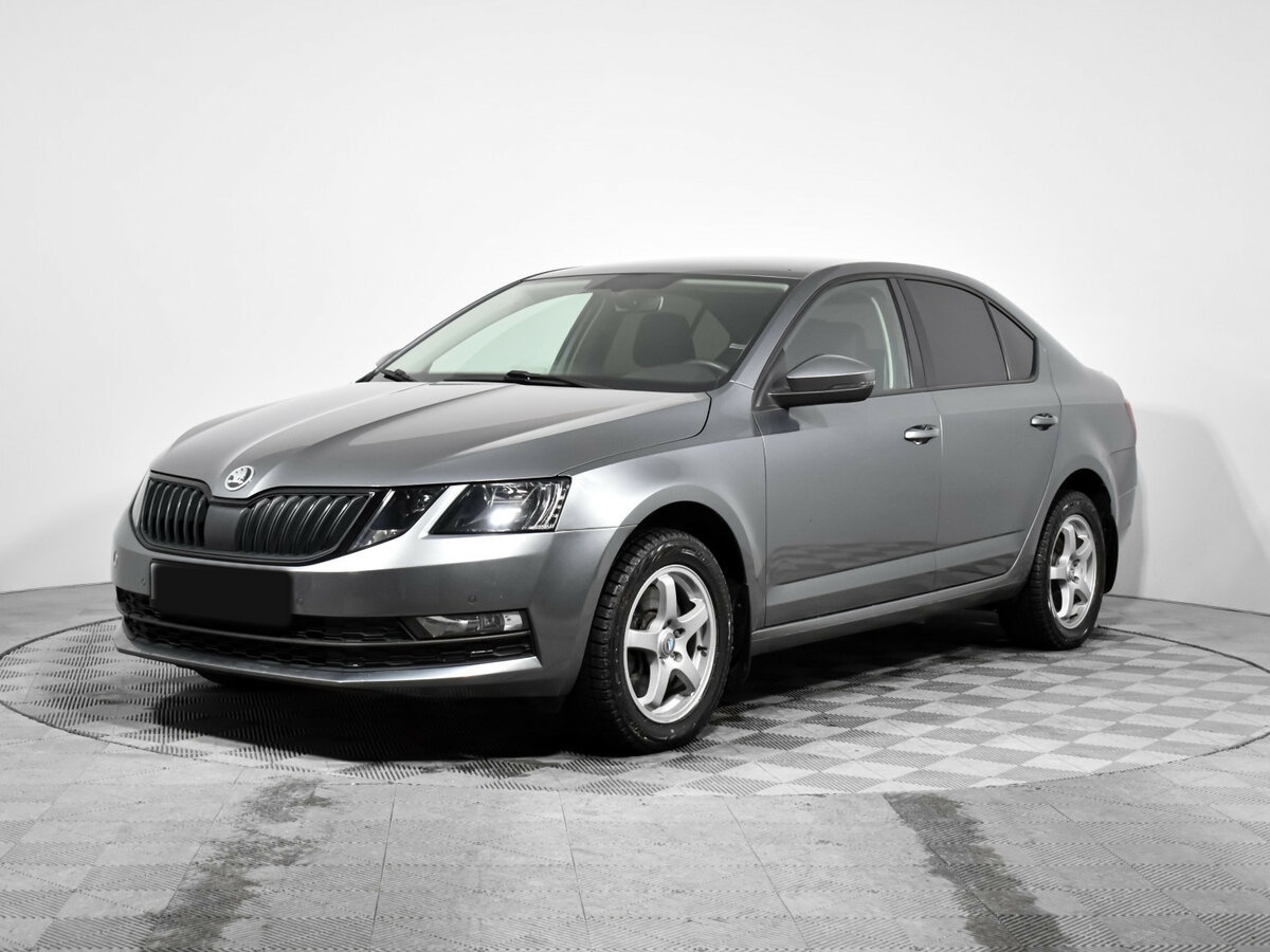Skoda Octavia б/у, 2020, Роботизированная. Посмотреть фото