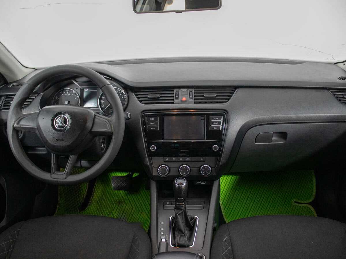 Skoda Octavia б/у, 2018, Автоматическая. Фото: #12