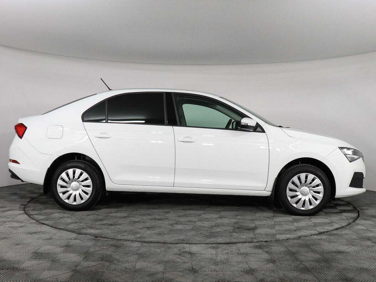 Skoda Rapid б/у, 2021, Автоматическая. Фото: #3