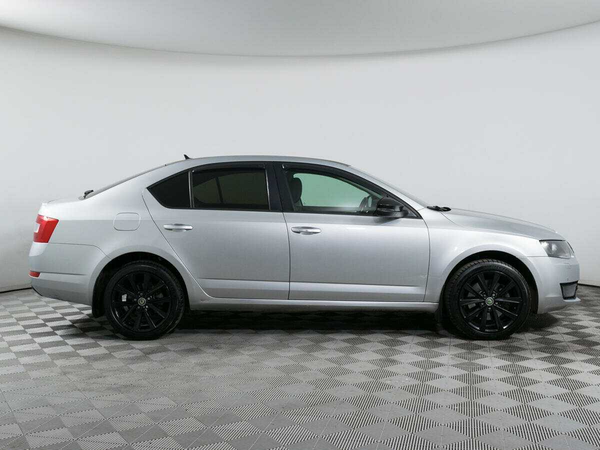 Skoda Octavia б/у, 2013, Роботизированная. Фото: #3