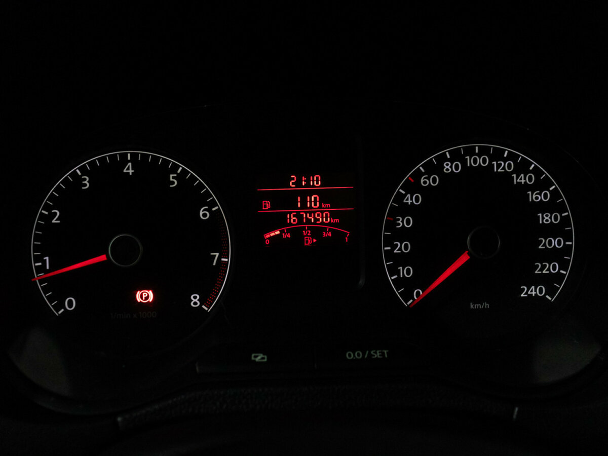 Volkswagen Polo б/у, 2013, Механическая. Фото: #11