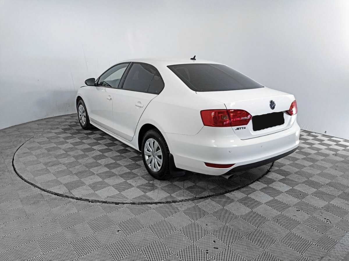 Volkswagen Jetta б/у, 2014, Механическая. Фото: #6