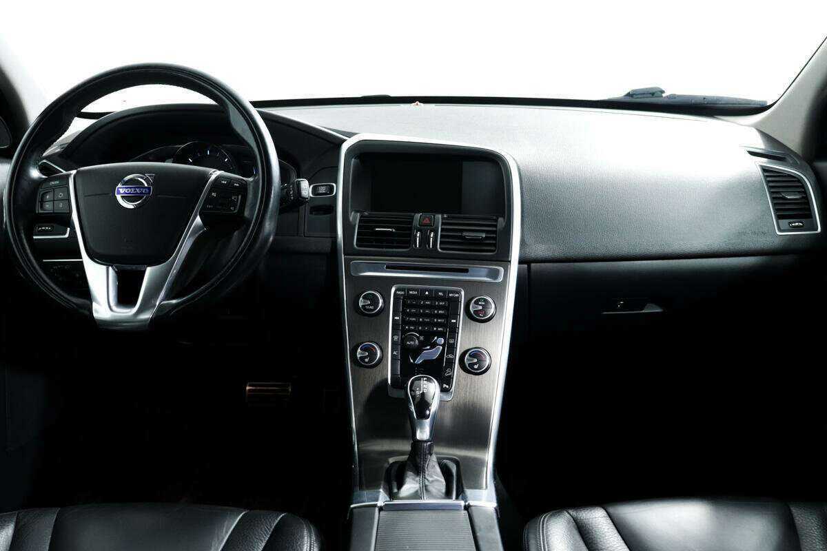 Volvo XC60 б/у, 2013, Автоматическая. Фото: #8