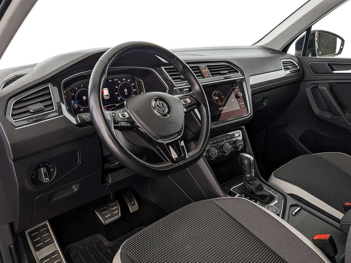 Volkswagen Tiguan б/у, 2019, Роботизированная. Фото: #13