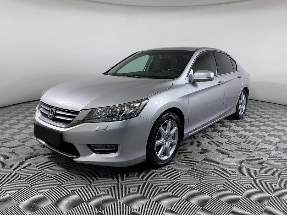 Honda Accord б/у, 2013, Автоматическая. Фото: #0