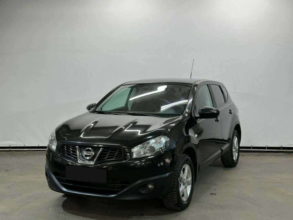 Nissan Qashqai б/у, 2013, Механическая. Фото: #0