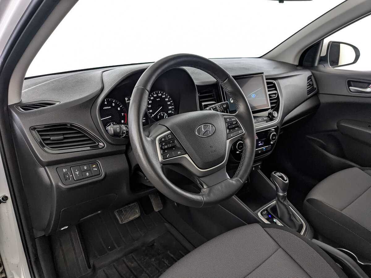 Hyundai Solaris б/у, 2021, Автоматическая. Фото: #14