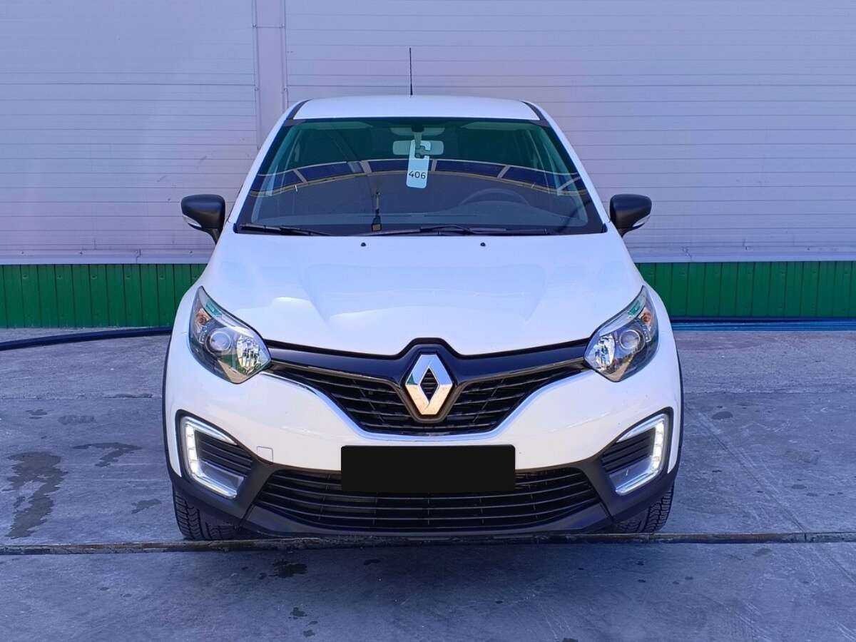 Renault Kaptur б/у, 2017, Механическая. Фото: #1