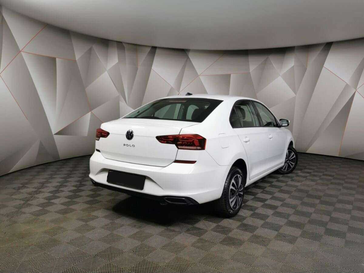 Volkswagen Polo б/у, 2020, Автоматическая. Фото: #1